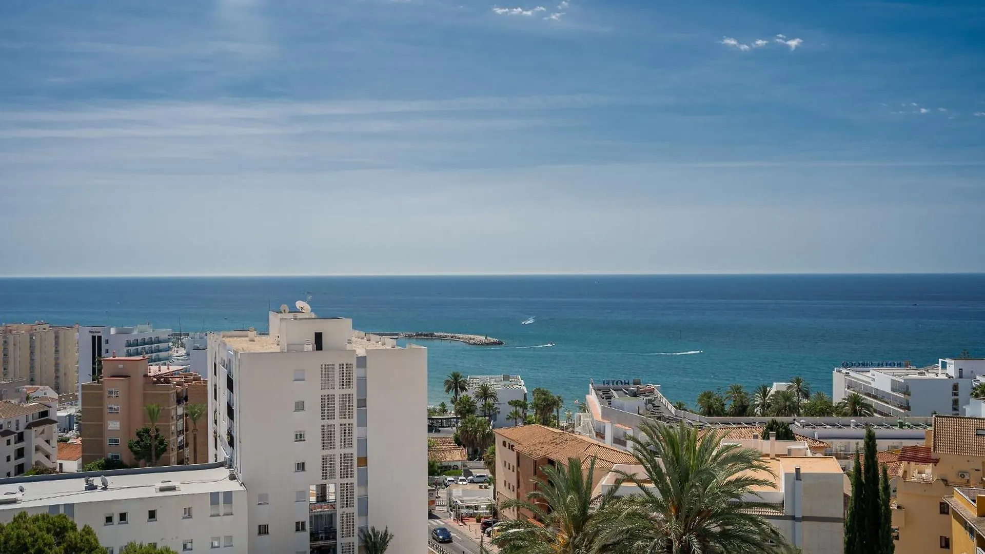 Azul Horizonte With A Pool Lejlighed Benalmádena